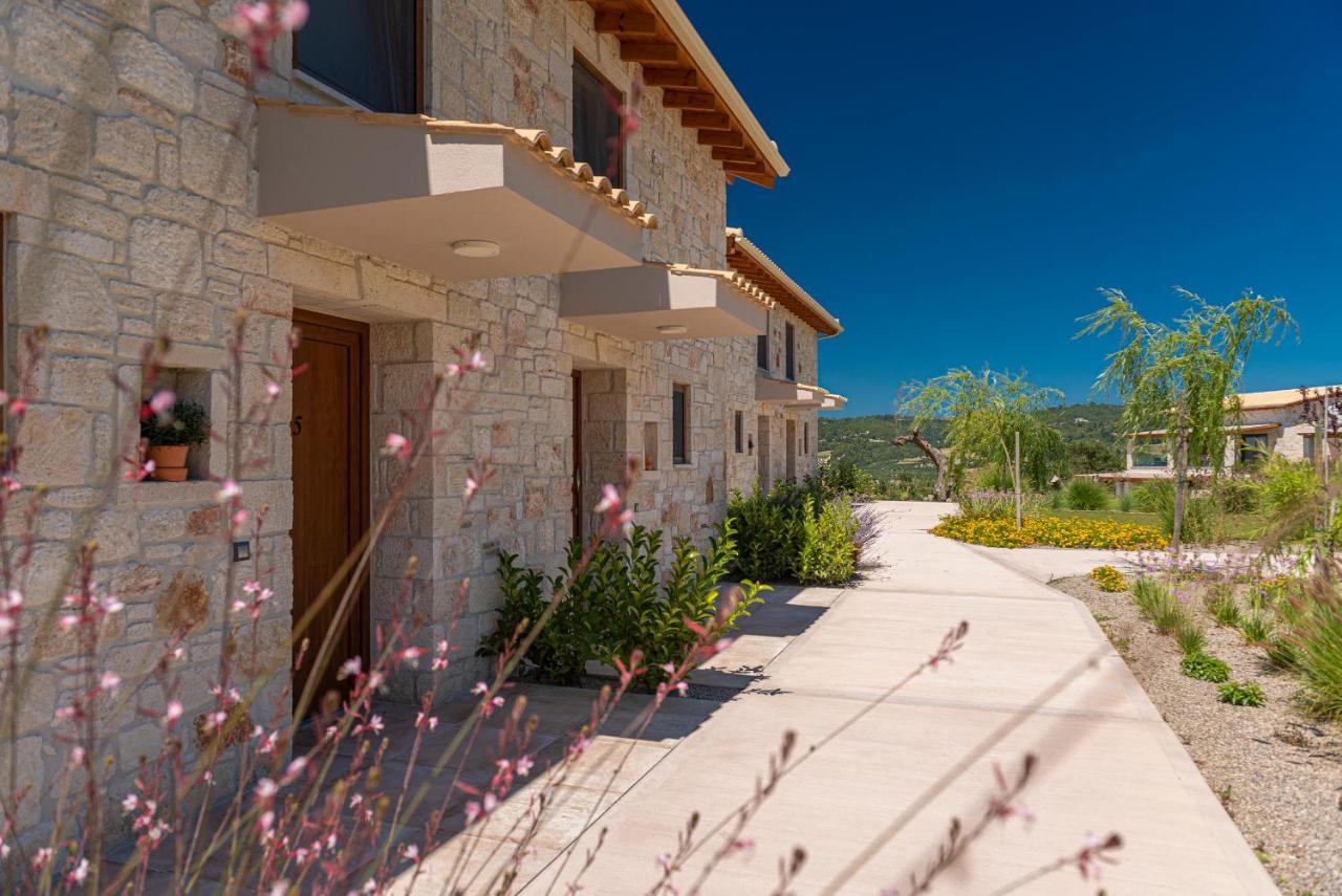 Mint Retreat Suites (Adults Only) Καλάνδρα Εξωτερικό φωτογραφία