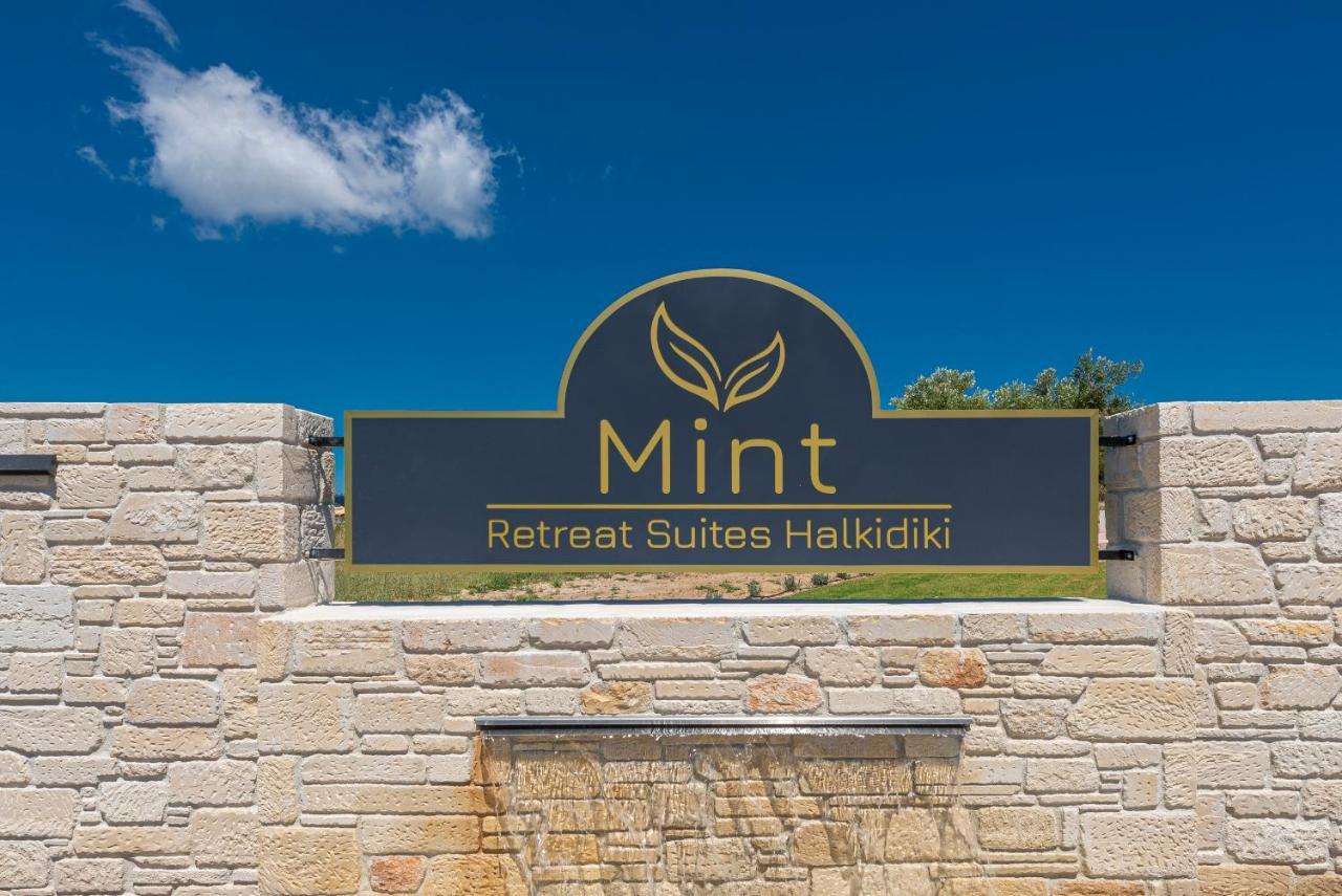 Mint Retreat Suites (Adults Only) Καλάνδρα Εξωτερικό φωτογραφία