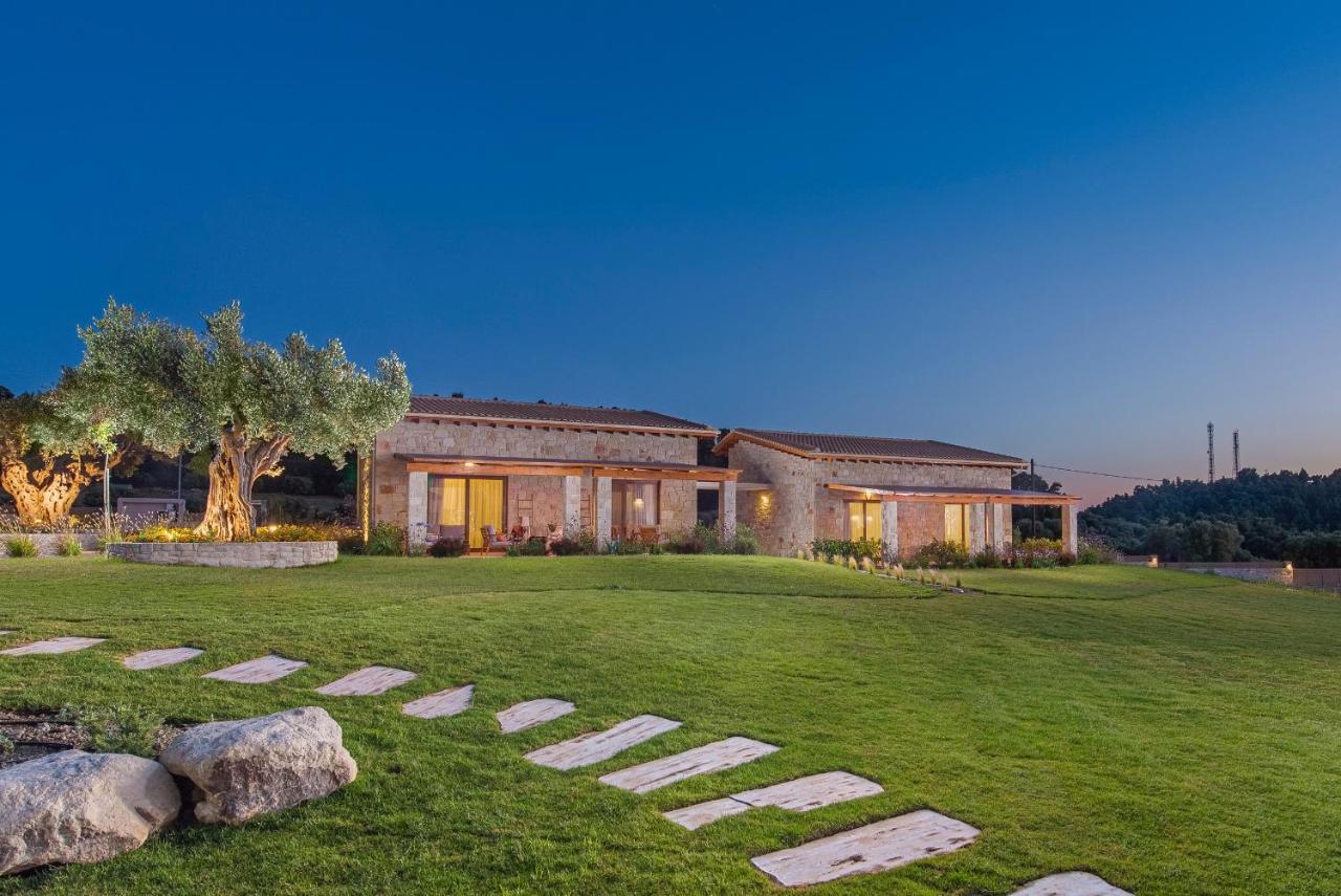 Mint Retreat Suites (Adults Only) Καλάνδρα Εξωτερικό φωτογραφία